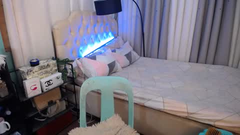 Snapshot of ts_tatiana chatting on December 8, 2024, 11:03 am billie online show from December 8, 2024, 11:03 am