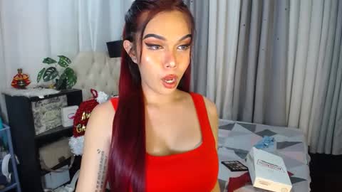 Snapshot of ts_tatiana chatting on December 23, 2024, 11:57 am billie online show from December 23, 2024, 11:57 am