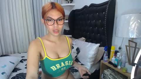 Snapshot of ts_tatiana chatting on February 19, 2025, 5:06 pm billie online show from February 19, 2025, 5:06 pm