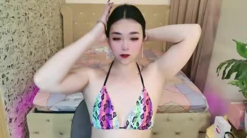 ts_yoshi_ online show from March 19, 2026, 10:19 am