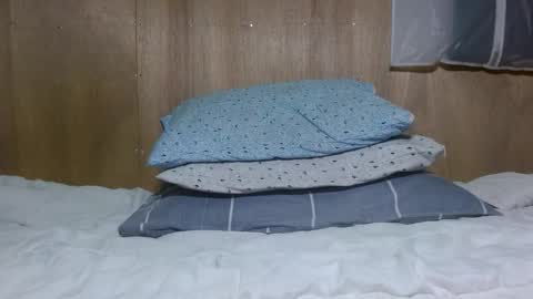 tsbigmama online show from November 13, 2025, 5:28 am