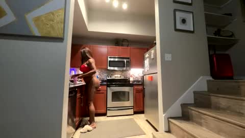 tsfoxx online show from January 15, 2025, 5:19 am