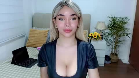 Graciella online show from October 31, 2025, 5:41 am