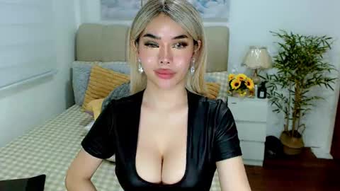 Graciella online show from November 28, 2025, 7:11 am