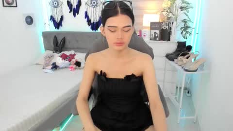 Snapshot of tstoni_talks chatting on January 19, 2026, 9:57 am tstoni_talks online show from January 19, 2026, 9:57 am