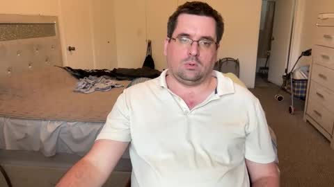 tstwbtsb online show from April 5, 2026, 8:17 pm