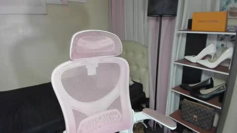 tsuncutrhein online show from October 12, 2025, 8:30 pm