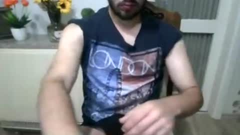 Snapshot of ttheman99 chatting on June 19, 2026, 10:35 pm ttheman99 online show from June 19, 2026, 10:35 pm