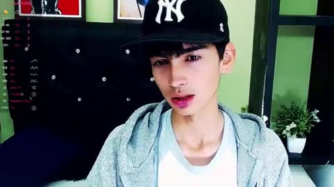 ttimy online show from January 13, 2025, 8:04 pm