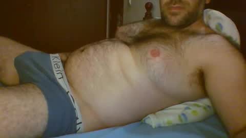 Snapshot of tuga_man_ chatting on February 22, 2026, 11:36 pm tuga man online show from February 22, 2026, 11:36 pm