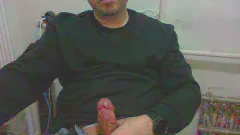 Snapshot of turkishdaddy34 chatting on February 7, 2025, 8:31 pm turkishdaddy34 online show from February 7, 2025, 8:31 pm