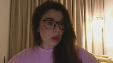 Snapshot of tutti_frutti_ chatting on March 7, 2026, 8:50 pm Ariana online show from March 7, 2026, 8:50 pm