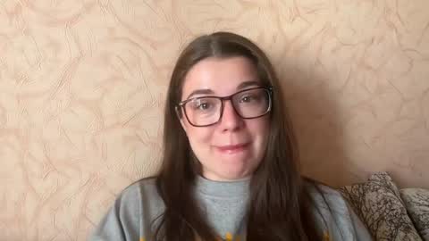 Snapshot of tutti_frutti_ chatting on May 4, 2026, 5:36 am Ariana online show from May 4, 2026, 5:36 am