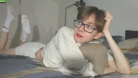 Snapshot of tuz94 chatting on December 2, 2024, 9:39 pm Dan online show from December 2, 2024, 9:39 pm