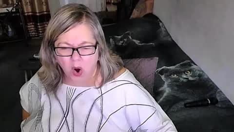 Lana online show from October 25, 2025, 12:51 am