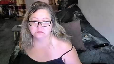 Lana online show from January 16, 2026, 1:53 am