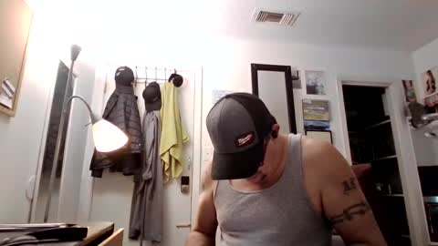 Tweeter74 online show from January 1, 2025, 9:41 pm