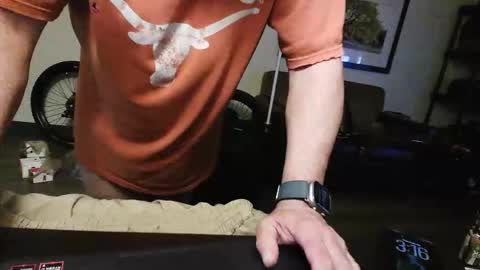 Snapshot of tweeter74 chatting on February 19, 2026, 9:16 am Tweeter74 online show from February 19, 2026, 9:16 am