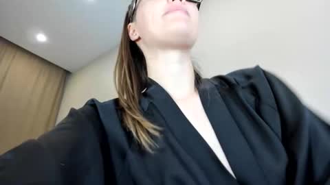 new hot online show from September 28, 2025, 6:35 pm