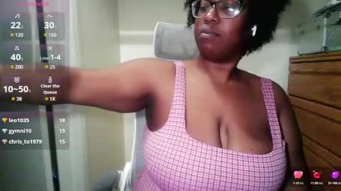 Snapshot of twiceasbadd_ chatting on December 3, 2024, 4:14 am onlyfanstwiceasbadd online show from December 3, 2024, 4:14 am