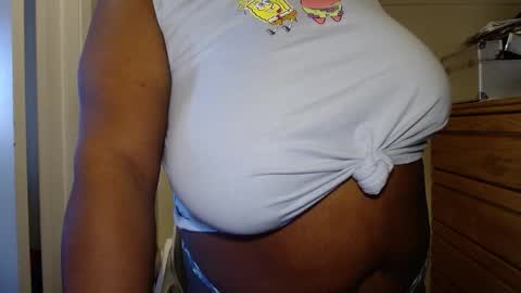 Snapshot of twiceasbadd_ chatting on December 15, 2024, 6:26 pm onlyfanstwiceasbadd online show from December 15, 2024, 6:26 pm