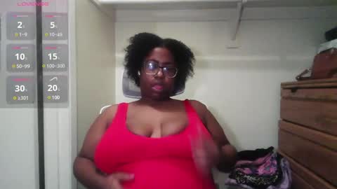 Snapshot of twiceasbadd_ chatting on February 10, 2025, 4:41 am onlyfanstwiceasbadd online show from February 10, 2025, 4:41 am