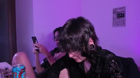 Eve  Lili online show from November 20, 2025, 9:47 pm