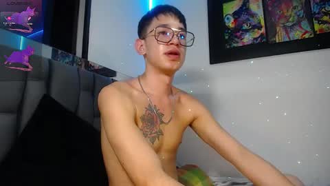 Snapshot of twink_daren chatting on January 26, 2025, 12:26 am Mr Daren online show from January 26, 2025, 12:26 am