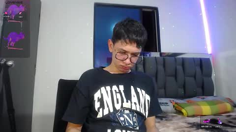 Snapshot of twink_daren chatting on January 30, 2025, 5:49 pm Mr Daren online show from January 30, 2025, 5:49 pm