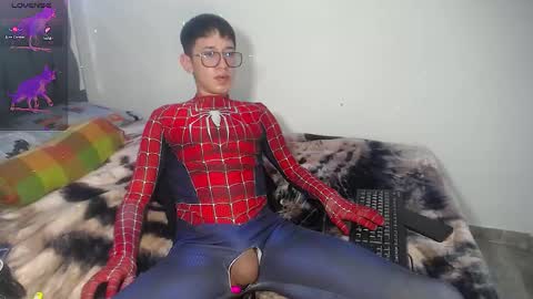 Snapshot of twink_daren chatting on February 1, 2025, 12:07 am Mr Daren online show from February 1, 2025, 12:07 am