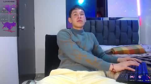 Snapshot of twink_daren chatting on February 26, 2025, 7:05 pm Mr Daren online show from February 26, 2025, 7:05 pm