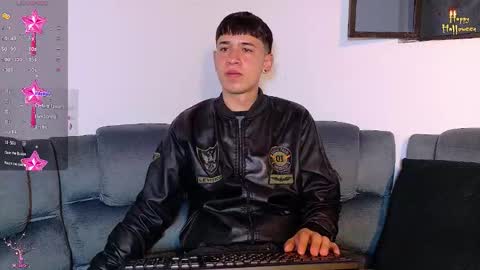 Snapshot of twink_daren chatting on October 21, 2025, 4:19 pm Mr Daren online show from October 21, 2025, 4:19 pm