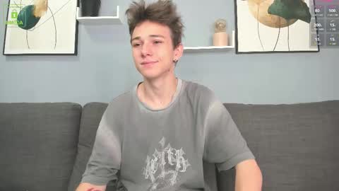 Snapshot of twinkguy_slim chatting on September 24, 2025, 4:21 pm Viego Pattel online show from September 24, 2025, 4:21 pm