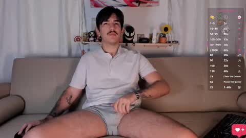 Snapshot of twinkpartyuncut chatting on February 1, 2026, 1:59 am MASTER GERRY online show from February 1, 2026, 1:59 am