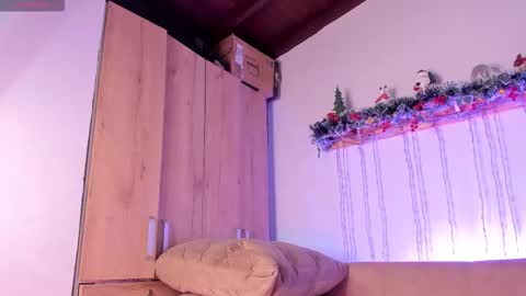 twinksboys_23 online show from January 10, 2026, 8:43 pm