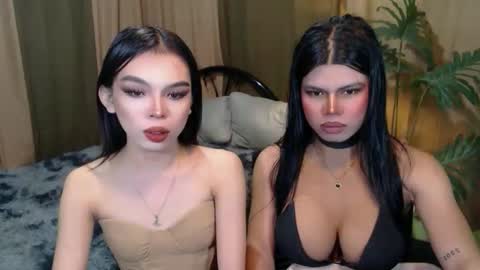 twinktransshanel online show from October 17, 2025, 9:34 am