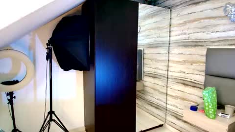 twinslovers_ online show from November 15, 2025, 7:54 pm