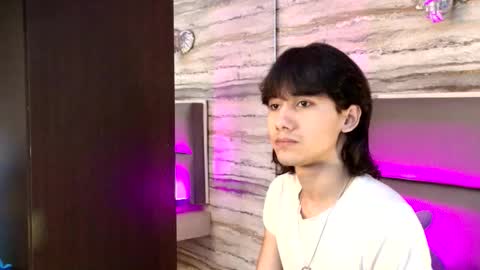 twinslovers_ online show from December 19, 2025, 3:46 am