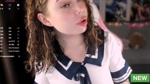 Snapshot of twixi_pixxie chatting on January 31, 2025, 4:38 pm  your Twixi   online show from January 31, 2025, 4:38 pm