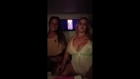 Twocrazy85 online show from December 21, 2024, 7:35 am