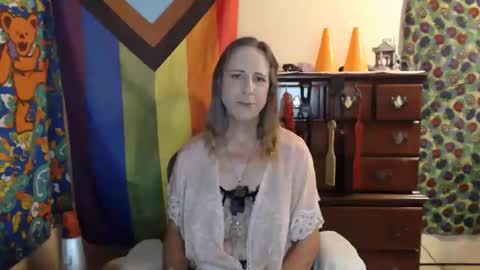 twocumkerry online show from October 16, 2025, 6:14 am