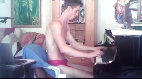 TobeBritta online show from November 21, 2025, 5:22 pm