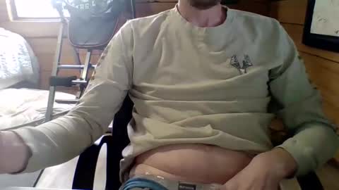 twootall online show from February 6, 2025, 7:51 pm