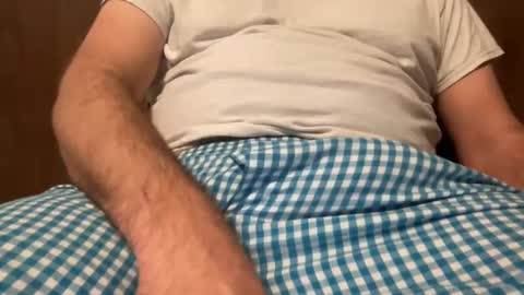 twotoohappy online show from February 12, 2025, 6:51 am