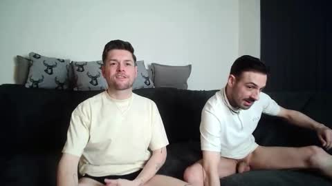 Snapshot of twotwinkhusbands chatting on February 10, 2026, 7:18 pm RyanRowan online show from February 10, 2026, 7:18 pm