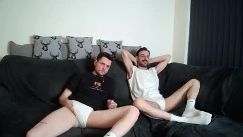 Snapshot of twotwinkhusbands chatting on February 27, 2026, 9:15 pm RyanRowan online show from February 27, 2026, 9:15 pm