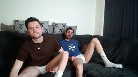 Snapshot of twotwinkhusbands chatting on February 28, 2026, 7:59 pm RyanRowan online show from February 28, 2026, 7:59 pm