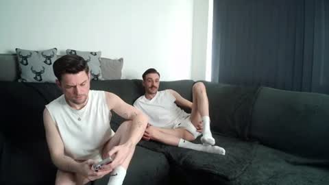 RyanRowan online show from June 14, 2026, 5:04 pm