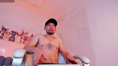 Tyago online show from November 25, 2025, 2:28 pm