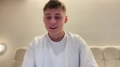 Snapshot of tyler_garrner chatting on September 12, 2025, 1:00 pm tyler_garrner online show from September 12, 2025, 1:00 pm